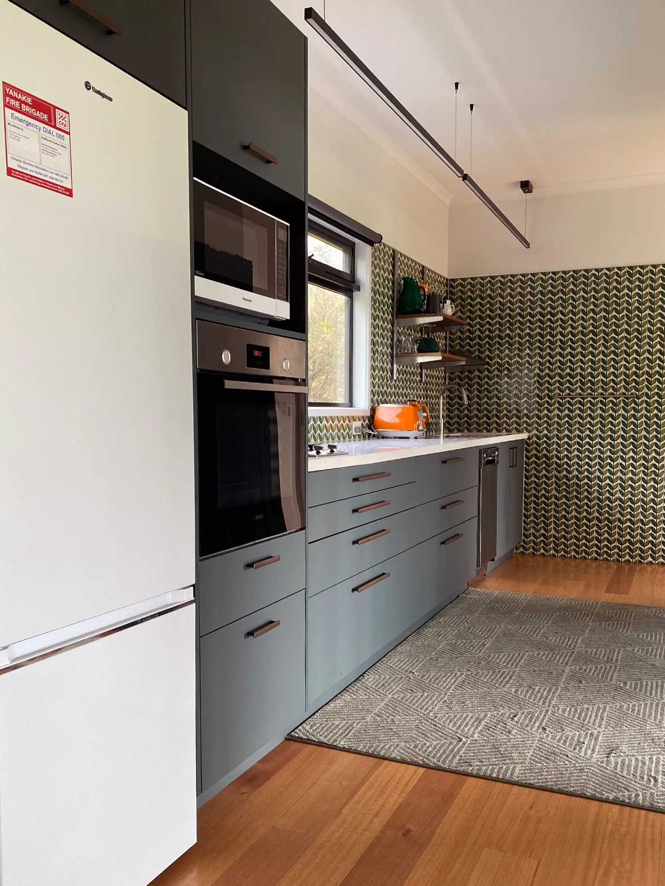 BLACK-COCKATOO-COTTAGE-C-Kitchen